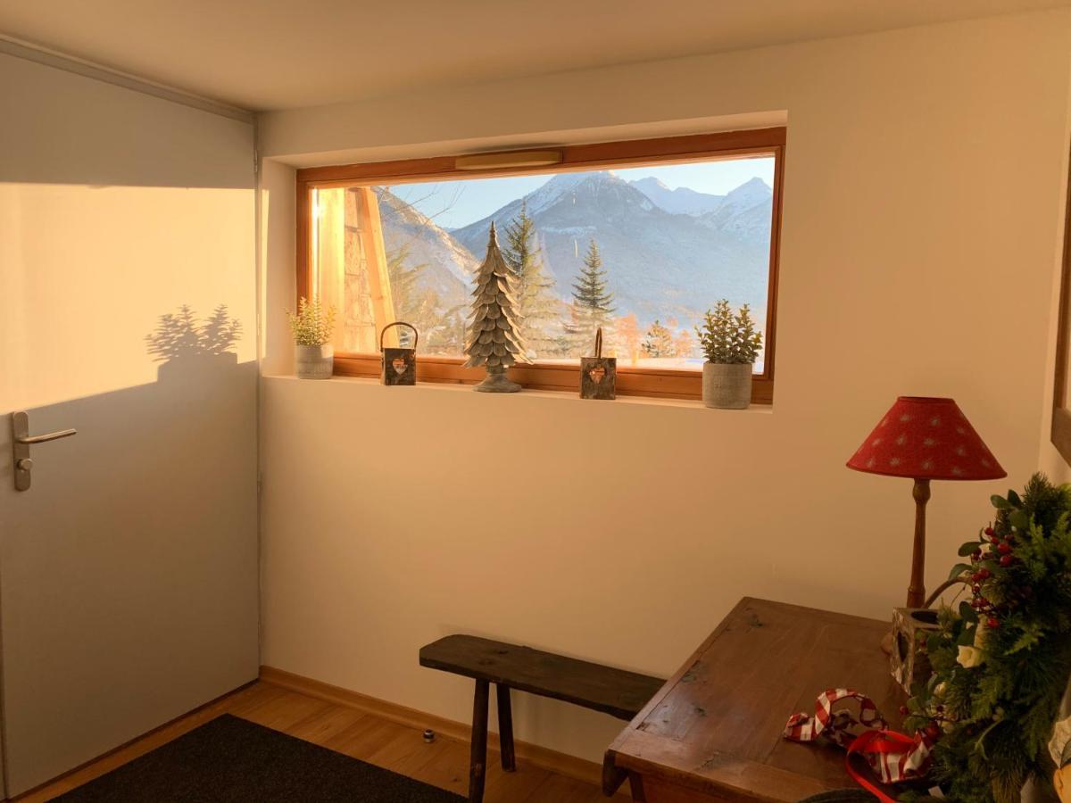 Shangry-La Apartment Briancon  Bagian luar foto