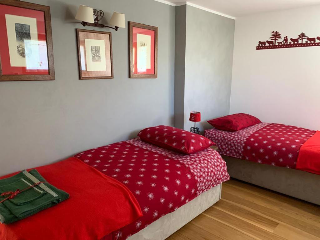 Shangry-La Apartment Briancon  Bagian luar foto