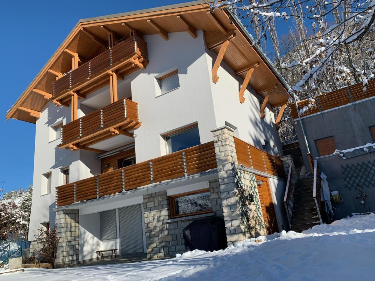 Shangry-La Apartment Briancon  Bagian luar foto