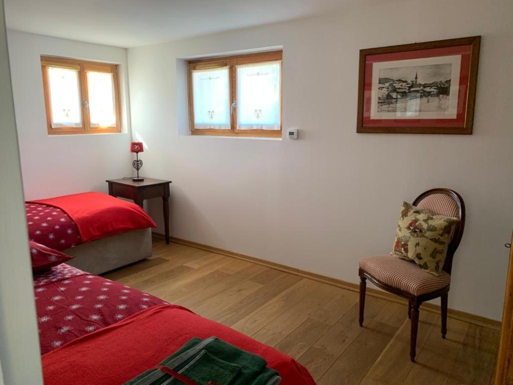 Shangry-La Apartment Briancon  Bagian luar foto
